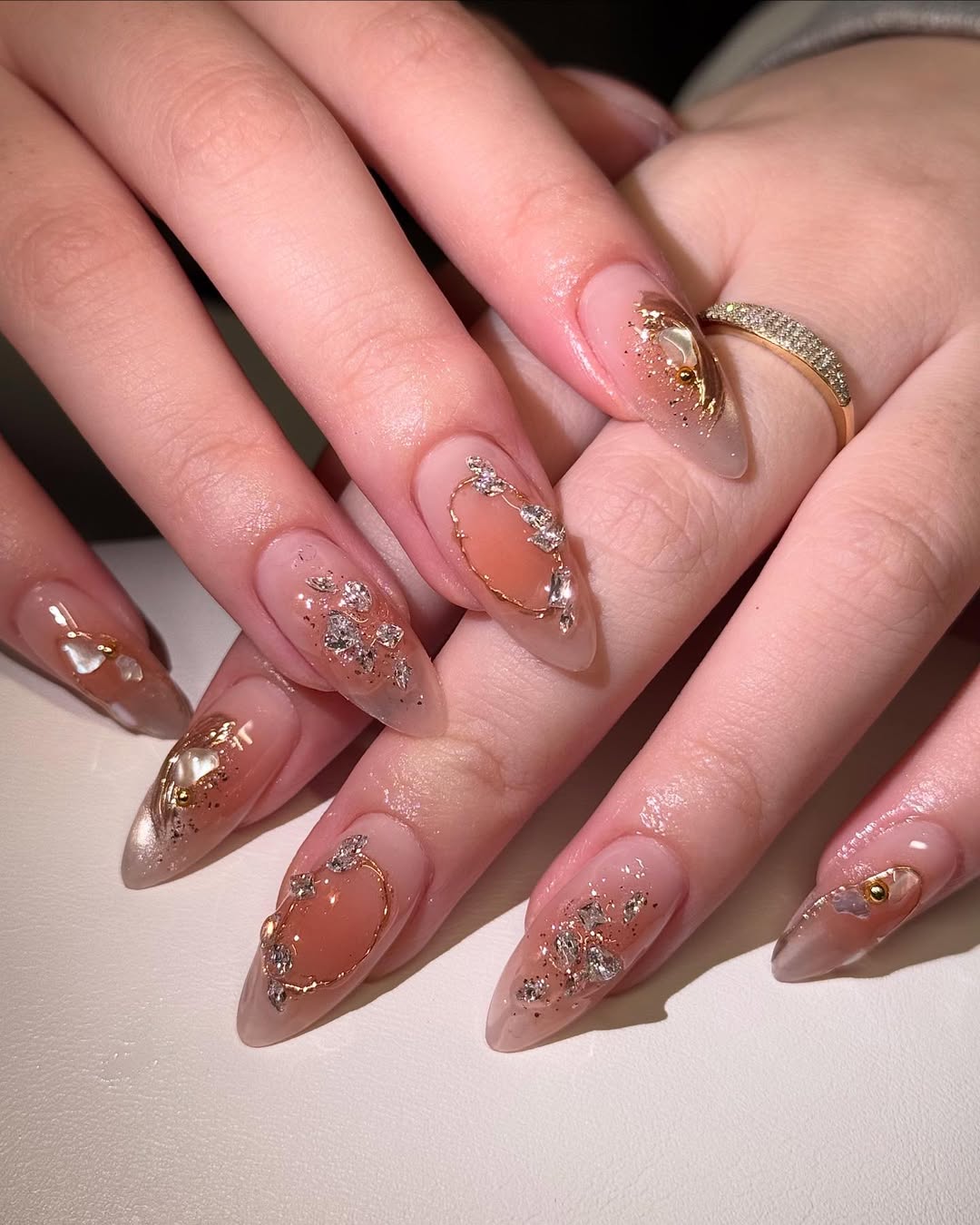 Almond nails - Idea 5